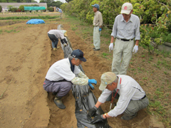 5月26日～27日ふかや村作業1