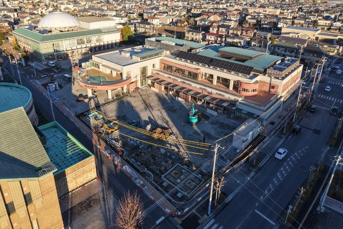 R7.12.15内部クリーニング、屋内遊具取付、インターロッキングブロック舗装