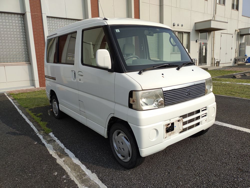 売却する公用車(前面)