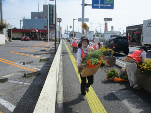 国道17号プランター整地