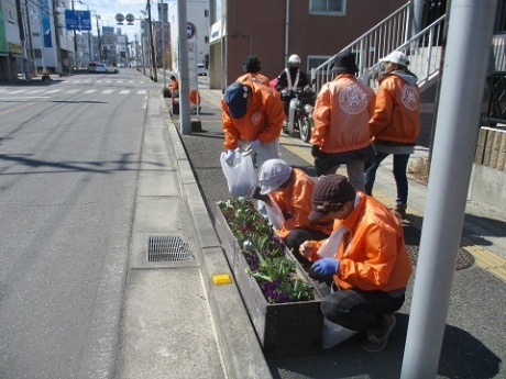 駅通りボランティア活動