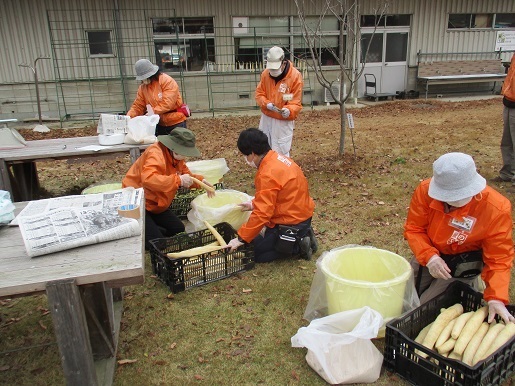 沢庵づくり