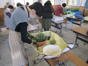 春の草花を使ったコンテナガーデン教室