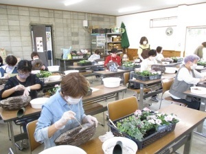 寄せ植えリース教室