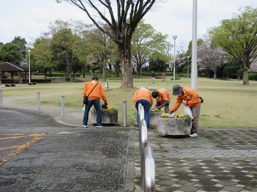 城址公園花壇・プランター除草活動