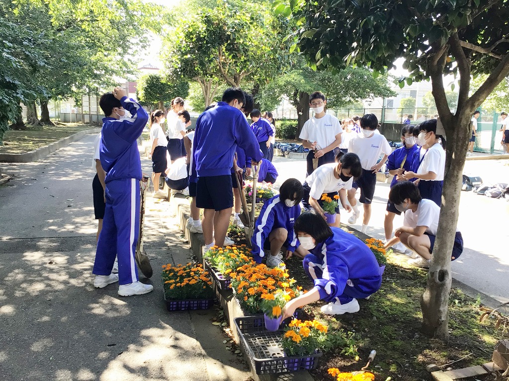 上柴中学校