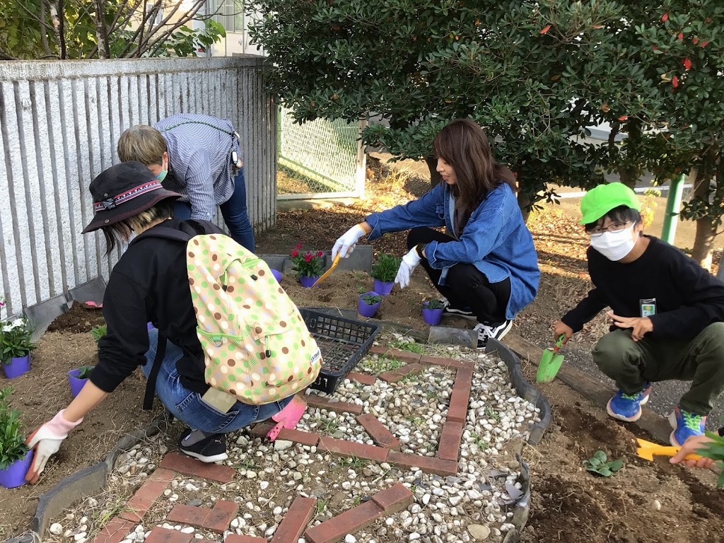 深谷西小学校