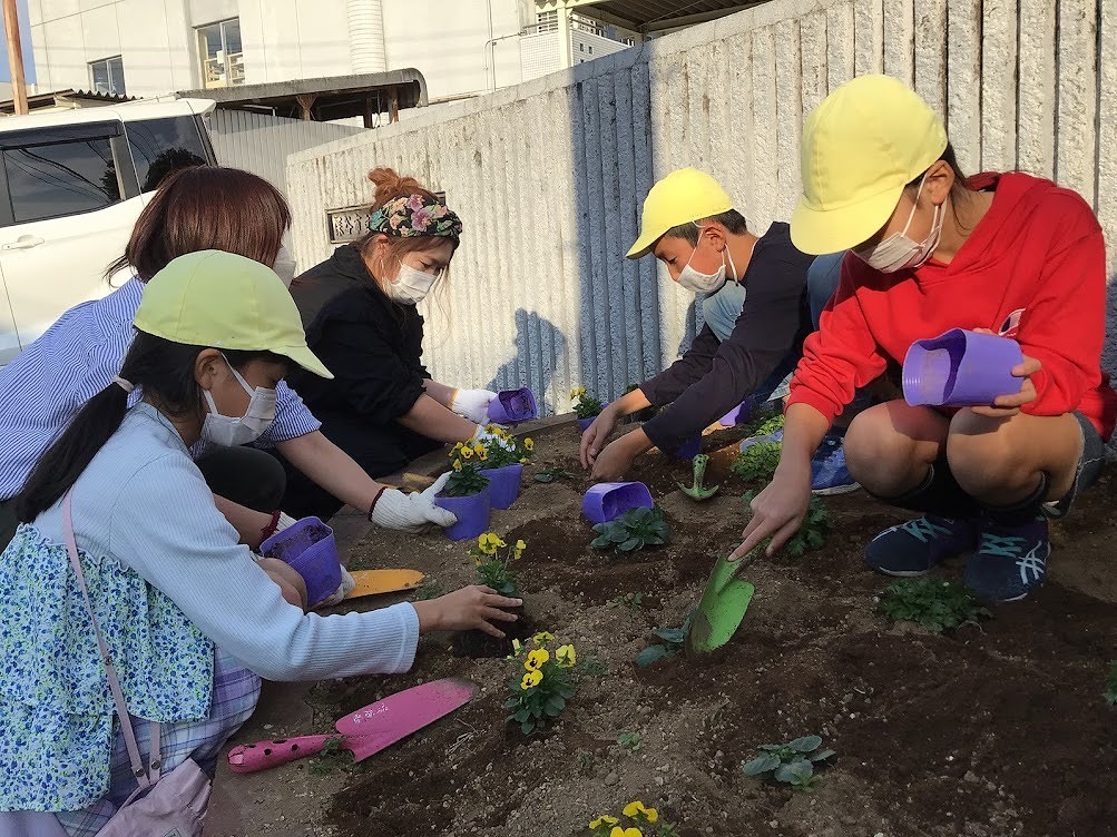 深谷西小学校