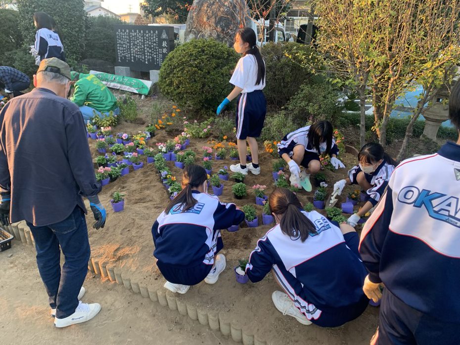 岡部中学校