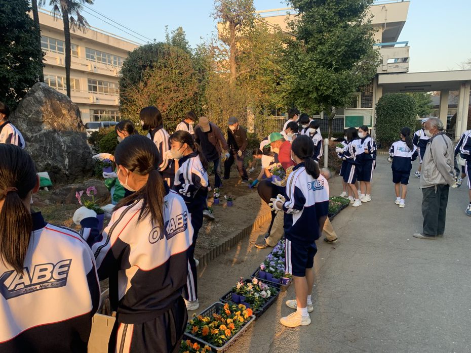 岡部中学校