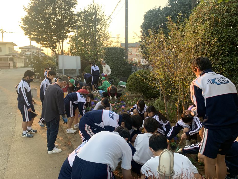 岡部中学校