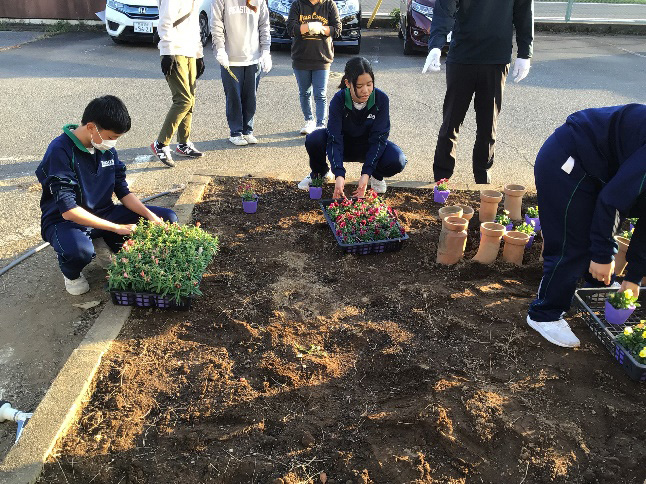 深谷中学校