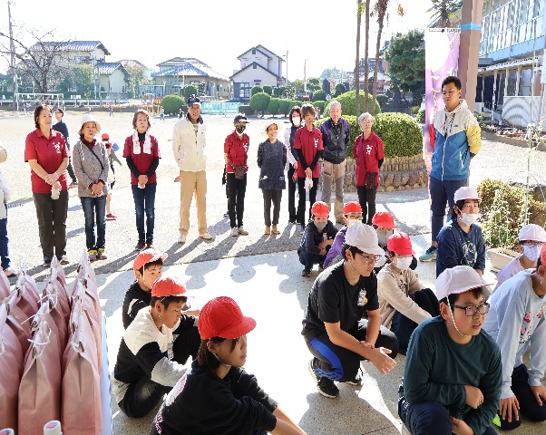 岡部小学校