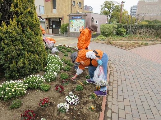 ステイションガーデン除草