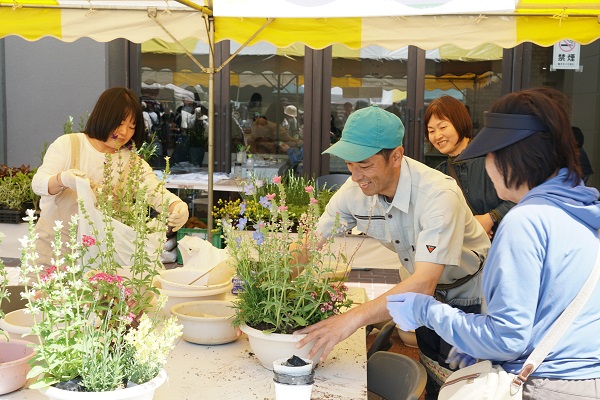 星野寄せ植え教室