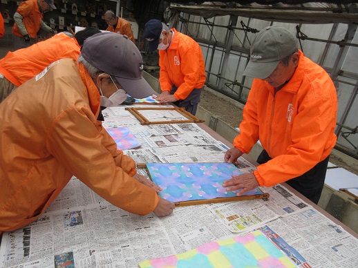 あかり展用行灯貼り付け