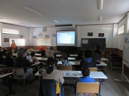 パタパタ飛行機づくり体験