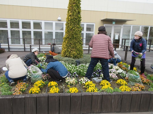 天空の散歩道除草作業