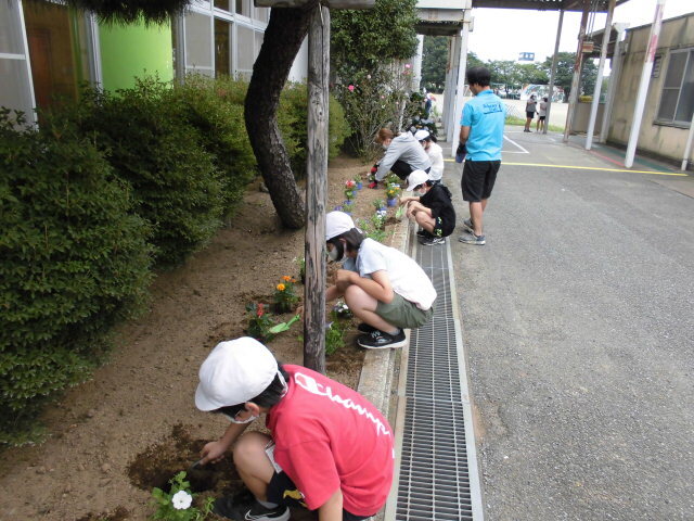 川本北小学校