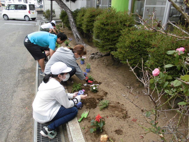 川本北小学校