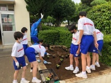 深谷中学校