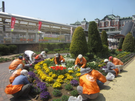 ステイション除草1