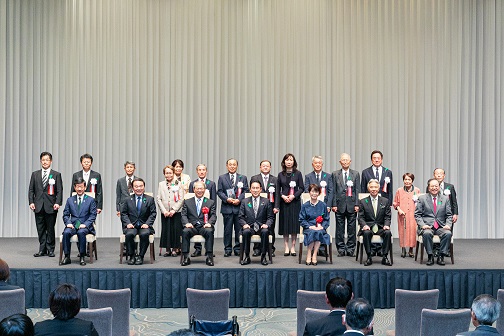 みどりの式典集合写真