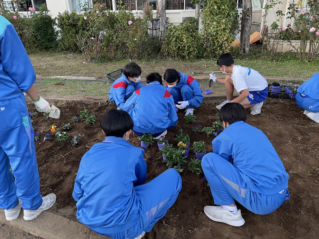 深谷中学校