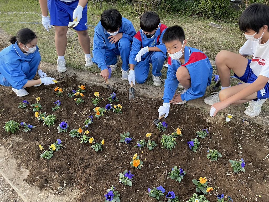 深谷中学校
