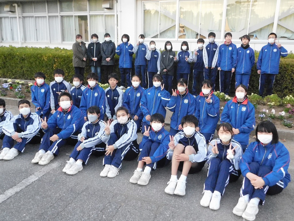 幡羅中学校