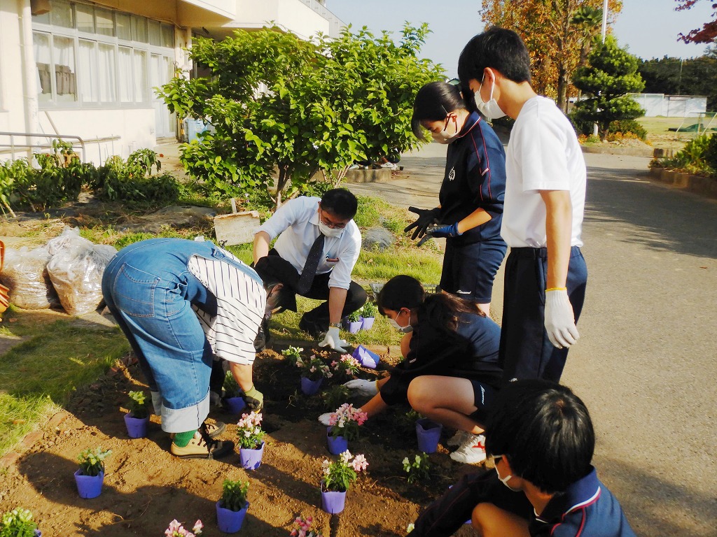 南中学校