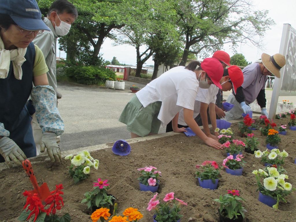豊里小学校