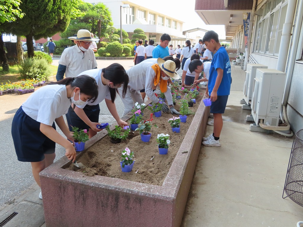明戸中学校