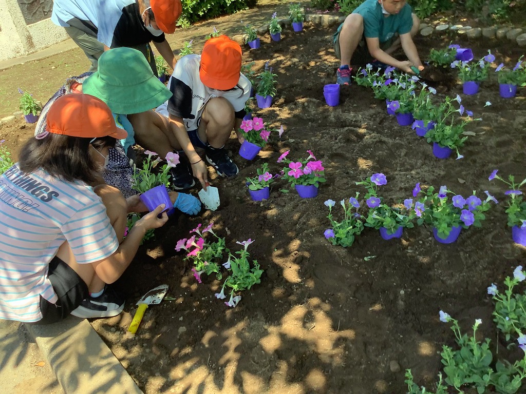 花園小学校
