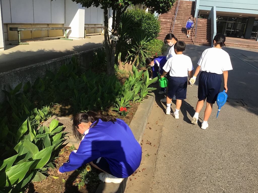 上柴中学校