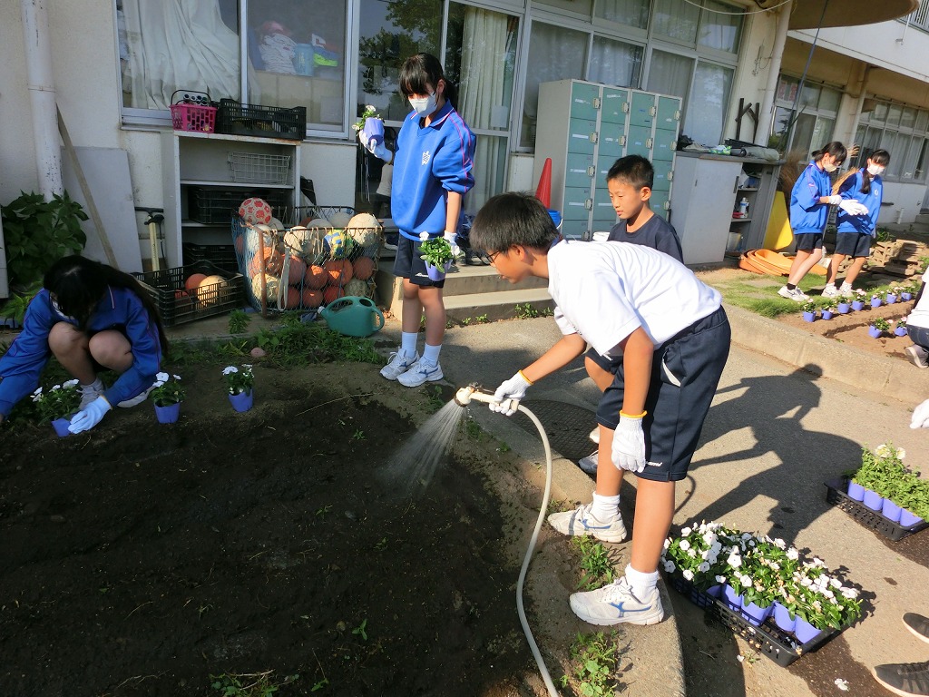 南中学校