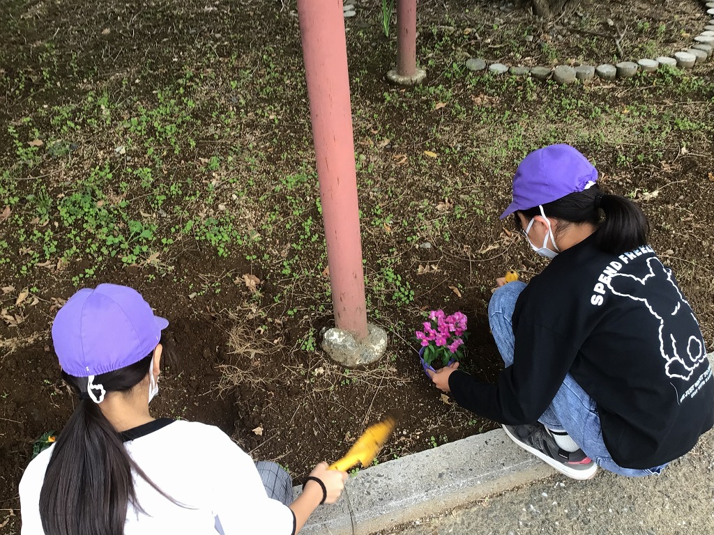 深谷西小学校