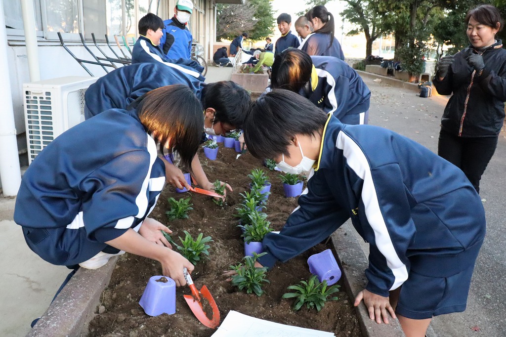 明戸中学校