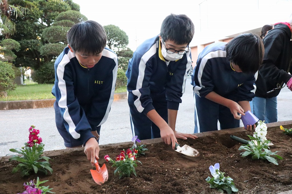 明戸中学校