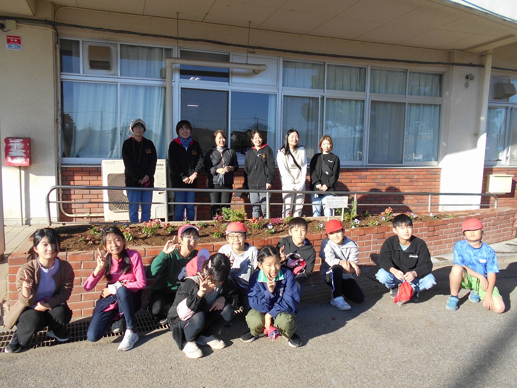 明戸小学校