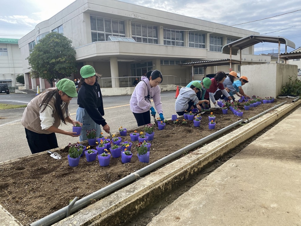 藤沢小学校