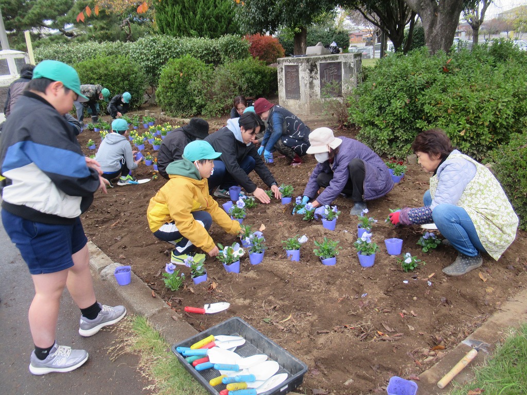 花園小学校