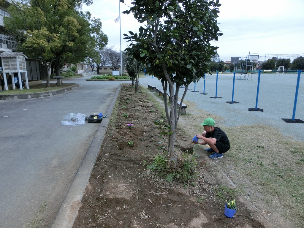 上柴東小学校