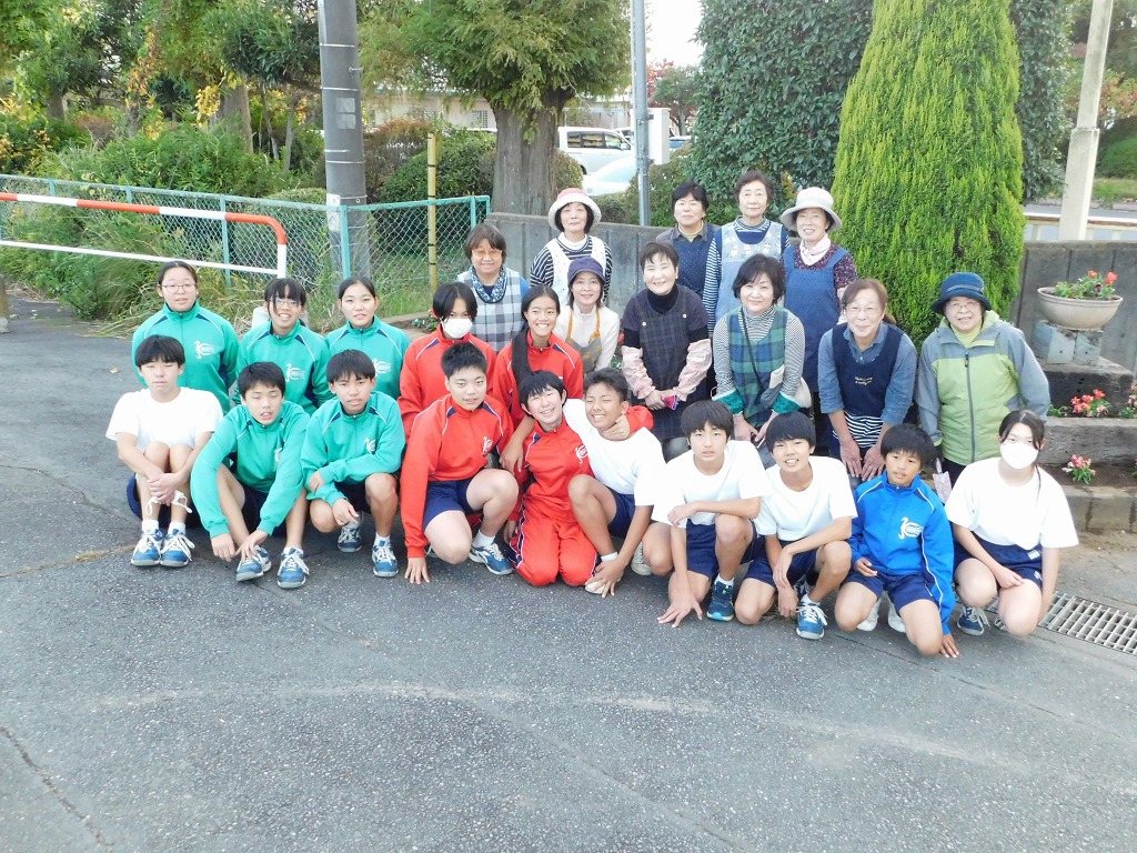 川本中学校