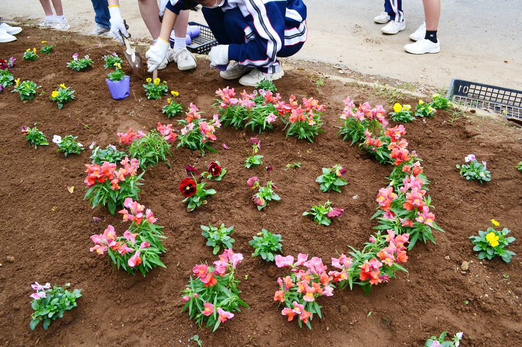 岡部中学校