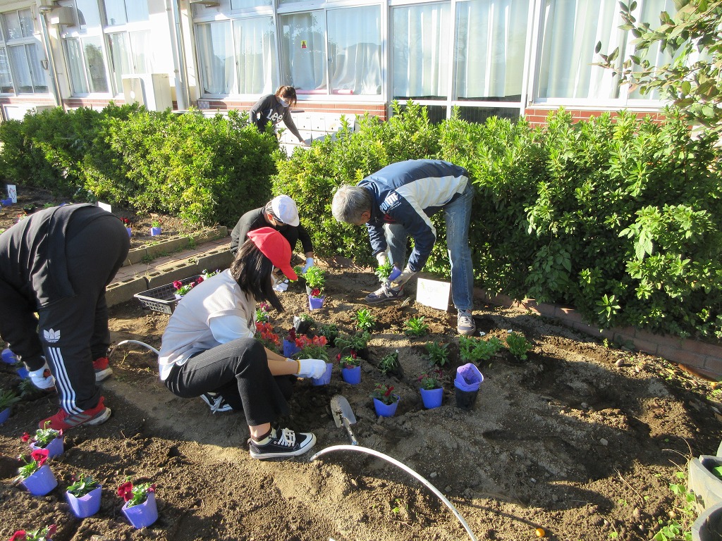岡部西小学校