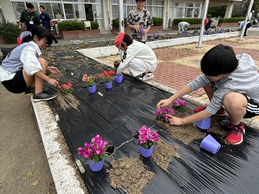 八基小学校
