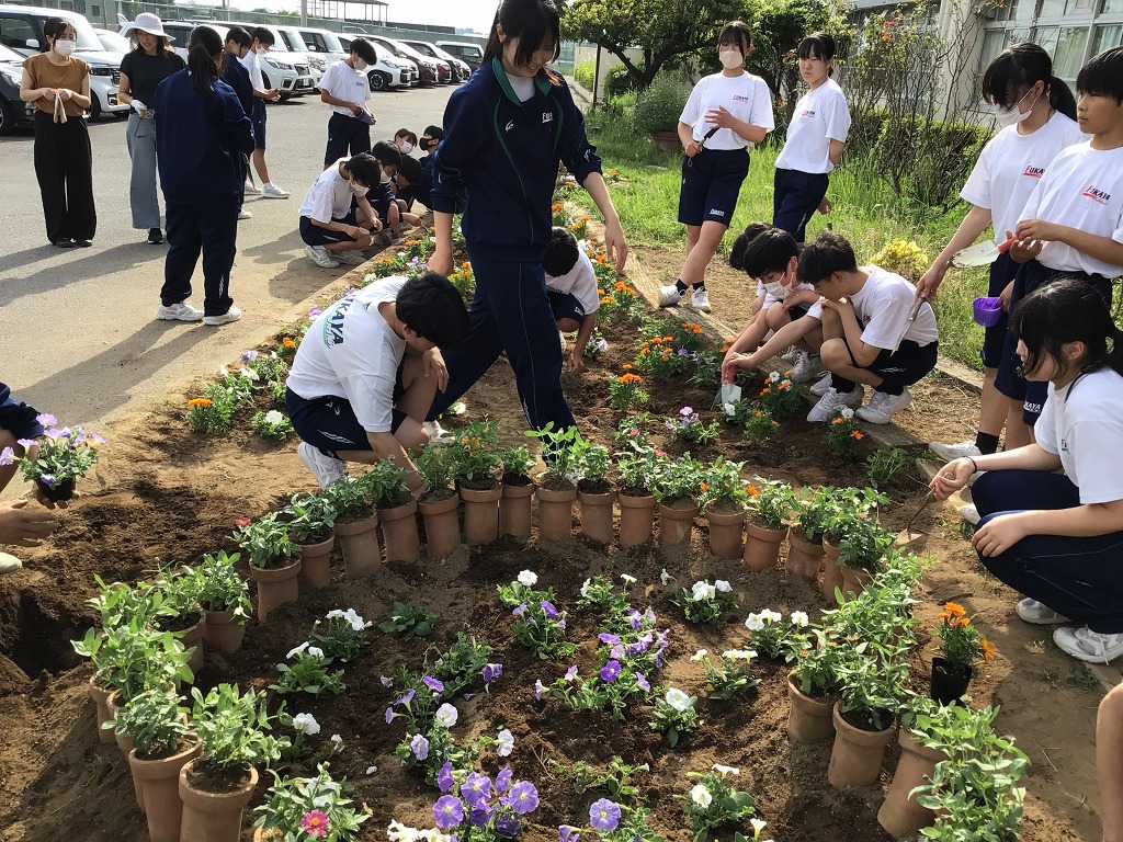 深谷中学校