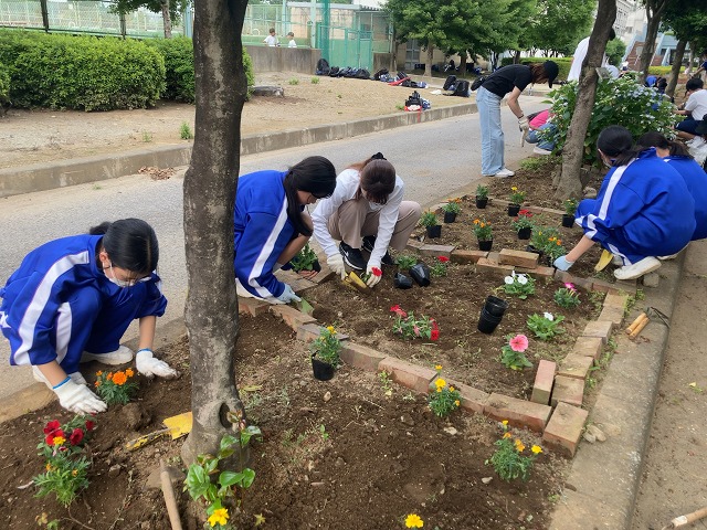 上柴中学校