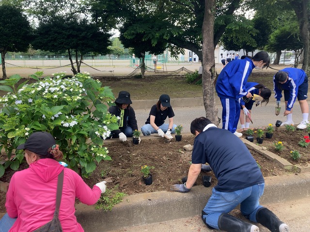 上柴中学校